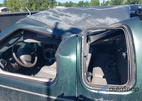 2003 Ford F-150 Lariat/Xl/Xlt z USA, uszkodzony, nr VIN 1FTRX18L83NB36245